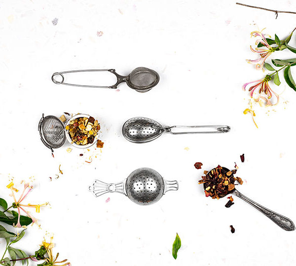 How to choose tea strainers infusers and teapots